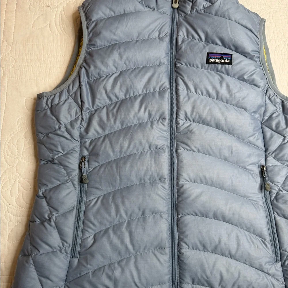 Patagonia Women’s Down Sweater Vest Goose Down Insulated Puffer Small Light Blue - Picture 7 of 10